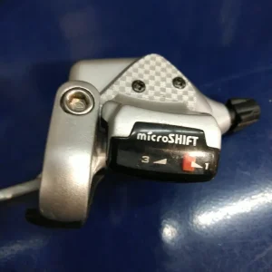 Aanbieding Peper Versteller rechts Microshift 3speed Peper Versteller rechts Microshift 3speed